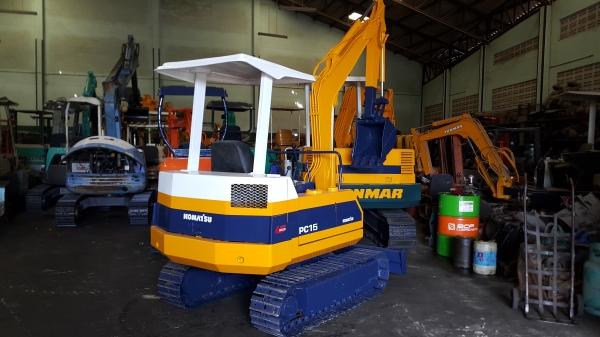 ขาย รถขุด KOMATSU รุ่น PC15 มือสองญี่ปุ่น สวย พร้อมใช้งาน มือถือ/LINE ID: 0818753444 ขาย รถขุด KOMATSU รุ่น PC15 มือสองญี่ปุ่น สวย พร้อมใช้งาน มือถือ/LINE ID: 0818753444