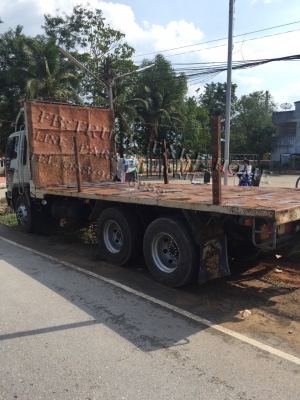 HINO FL3M สภาพรถ 90\%  ยอดจัดไฟแนนซ์ได้ 600,000 บาทคะ