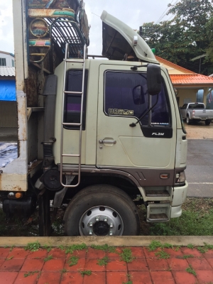 HINO FL3M สภาพรถ 90\%  ยอดจัดไฟแนนซ์ได้ 600,000 บาทคะ