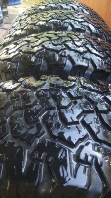 ขายยาง bf all 265/70/16 สวยๆครับ