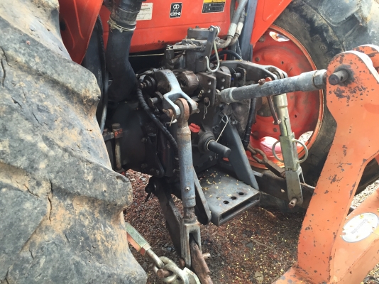 รถไถ Kubota M7040 70แรง 2เพลา 4*4 พร้อมดันหน้าผานหลัง7ใบ