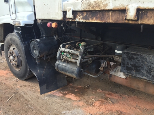 10ล้อดั้ม270แรงยูโร2...มีระบบลาก ใช้6แสนกว่ากิโล รถสวย สภาพดี เล่มพร้อม