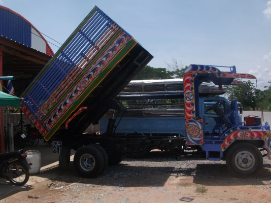 ขายรถอีเเต๋นดั้ม6ล้อเครื่อง14เเรงสะโลเกียรกลางยางใหม่6เส้นทะเบียนพร้อมโอน