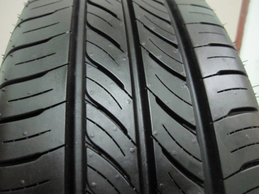 ขายยางติดรถป้ายแดง Dunlop ขอบ 15 ขนาด 185 60R 15 ราคาถูกๆ