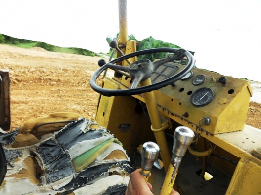 ลดราคาสุดๆ รถตักล้อยาง KOMATSU 510  กรองคู่ เจ้าของร้อนเงินด่วนๆครับ