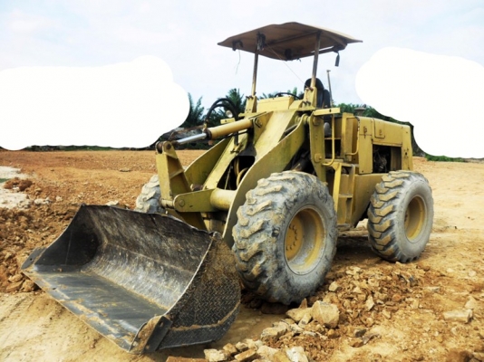 ลดราคาสุดๆ รถตักล้อยาง KOMATSU 510  กรองคู่ เจ้าของร้อนเงินด่วนๆครับ