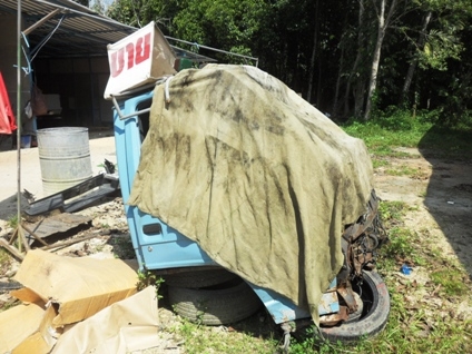 หัวเก๋ง 6 ล้อ (ยกหัวได้) หัวเก๋ง 6 ล้อ (ยกหัวได้)