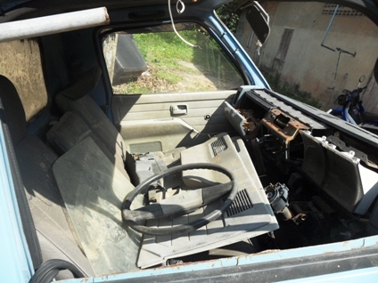 หัวเก๋ง 6 ล้อ (ยกหัวได้) หัวเก๋ง 6 ล้อ (ยกหัวได้)