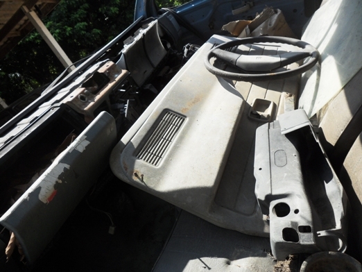 หัวเก๋ง 6 ล้อ (ยกหัวได้) หัวเก๋ง 6 ล้อ (ยกหัวได้)