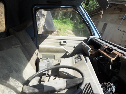 หัวเก๋ง 6 ล้อ (ยกหัวได้) หัวเก๋ง 6 ล้อ (ยกหัวได้)