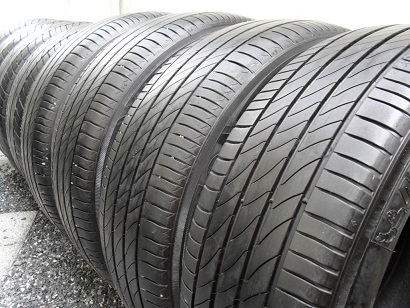 ขายยาง MICHELIN PRIMACY 3st ปี13 (1ชุด) 215-60-16 ราคา 3,600