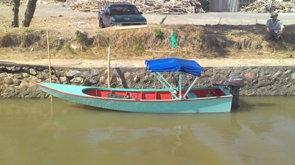 ขายเรือไม้อัดกันน้ำต่อใหม่