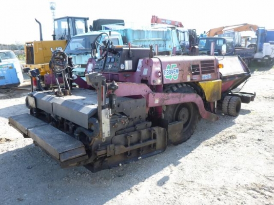 ขายรถปูยาง HANTA F2045W ขายรถปูยาง HANTA F2045W