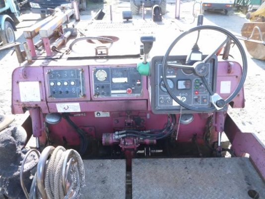 ขายรถปูยาง HANTA F2045W ขายรถปูยาง HANTA F2045W