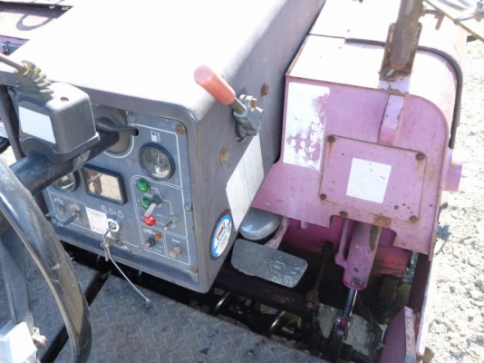 ขายรถปูยาง HANTA F2045W ขายรถปูยาง HANTA F2045W