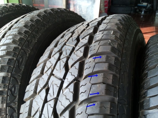 ยาง maxxis 700 bravo at 31x10.5 ขอบ 15 ปี 2014 สภาพสดใหม่สุดๆ