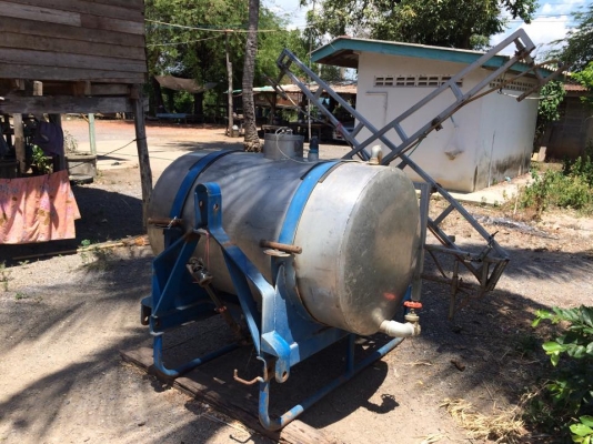 ขายเครื่องฉีดยา สำหรับรถไถใหญ่