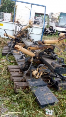 แท่นเขย่าคอนกรีต สภาพดีๆ สวยๆ ราคาประหยัด จ่ายได้สบายๆ