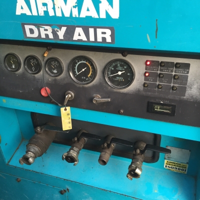 ขายเครื่องปั๊มลมยี่ห้อAIRMAN PDS390sปี2000ยังไม่เคยใช้งานในไทยลม8.5บาร์