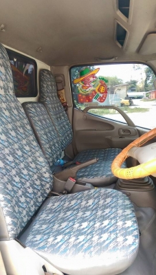 6ล้อป้ายเล็ก TOYOTA ไม่ติดเวลาเครื่อง 15B ยาว 3.40  ติดแก็ส LPG ลงเล่มแล้ว