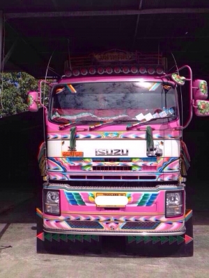 ขายisuzu360. ปี2013 สภาพใหม่ใช้เอง สนใจติดต่อ0991419191 เดียร์