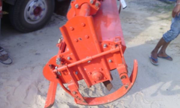 โรตารี่ ตราช้าง AX 100 สวยๆ พร้อมยอย ต่อรองได้ ใส่ 14 18 20 แรง