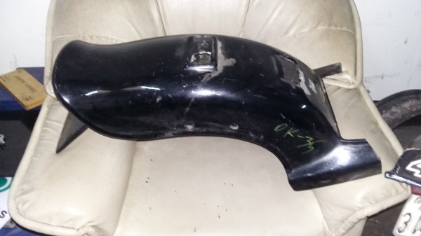 ขายบังโคลนหลัง steed ชิ้นละ 1000 บาท