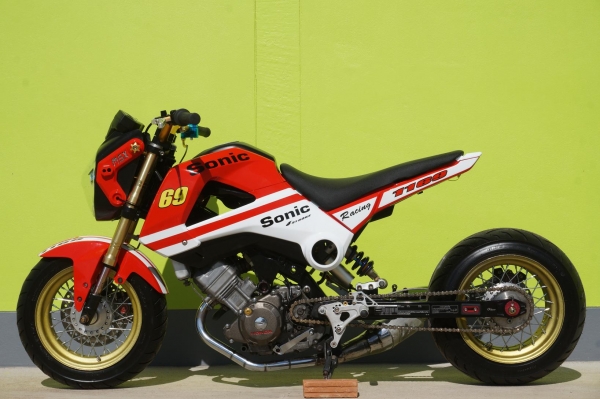 ขาย HONDA MSX 125 CC งานแปลง จากรถรุ่น HONDA SONIC เอกสารทะเบียนพร้อมโอน