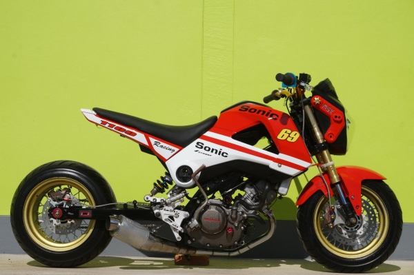 ขาย HONDA MSX 125 CC งานแปลง จากรถรุ่น HONDA SONIC เอกสารทะเบียนพร้อมโอน