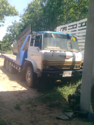 ขายKomatsu PC200-5 แยกเฉพาะแม็คโค550000บ. ขายKomatsu PC200-5 แยกเฉพาะแม็คโค550000บ.