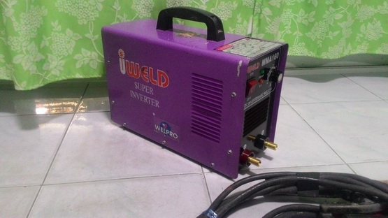เครื่องเชื่อมระบบอินเวอร์เตอร์ IWELD MMA  160a  สภาพดี  อุปกรณ์สายเชื่อมครบพร้อมใช้ครับ