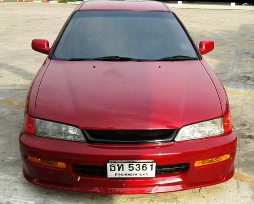 Honda accord ปี 95 เครื่อง F22B Vtec เกียร์ออโต้ แต่งสวย สีสวย