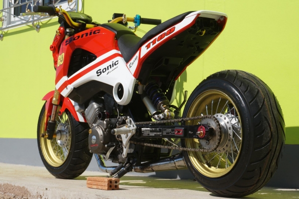 ขาย HONDA MSX 125 CC งานแปลง จากรถรุ่น HONDA SONIC เอกสารทะเบียนพร้อมโอนครบ ขาย HONDA MSX 125 CC งานแปลง จากรถรุ่น HONDA SONIC เอกสารทะเบียนพร้อมโอนครบ