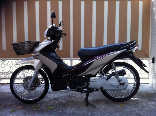 ขออนุญาติขาย HONDA WAVE 110-i รถสีมงคล รุ่นพิเศษ มือเดียว โอนให้ฟรี