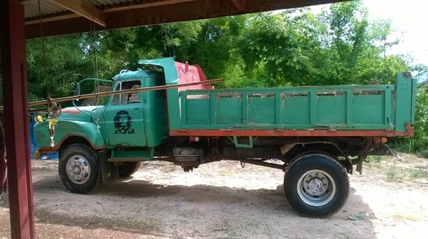 ขาย 6 ล้อดั้มหัวยาว เครื่อง EH700 168 แรงม้า เกียร์ HO เฟืองท้ายใหญ่ UD พวงมาลัยพาวเวอร์ ทะเบียนพร้อมโอน ราคาต่อรองได้ครับ