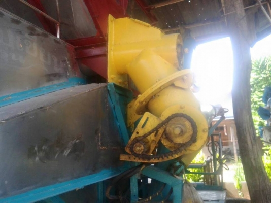 ขายรถเกี่ยวข้าวปั๊มไดกิ้น23โซ่D2 พรกินรี 195HINO ช่วงล่าง10 สภาพพร้อมใช้งาน ใช้งานน้อยเฉพาะนาปี เครื่องดี ปั๊ม มอเตอร์ตัวเดินดี ขายรถเกี่ยวข้าวปั๊มไดกิ้น23โซ่D2 พรกินรี 195HINO ช่วงล่าง10 สภาพพร้อมใช้งาน ใช้งานน้อยเฉพาะนาปี เครื่องดี ปั๊ม มอเตอร์ตัวเดินดี