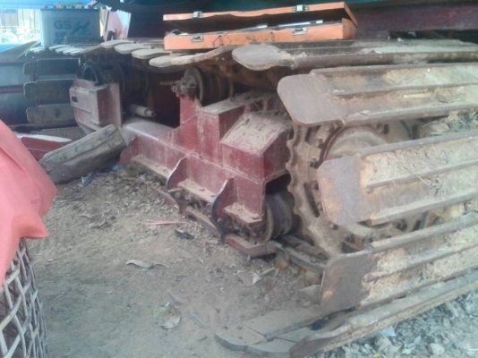 ขายรถเกี่ยวข้าวปั๊มไดกิ้น23โซ่D2 พรกินรี 195HINO ช่วงล่าง10 สภาพพร้อมใช้งาน ใช้งานน้อยเฉพาะนาปี เครื่องดี ปั๊ม มอเตอร์ตัวเดินดี