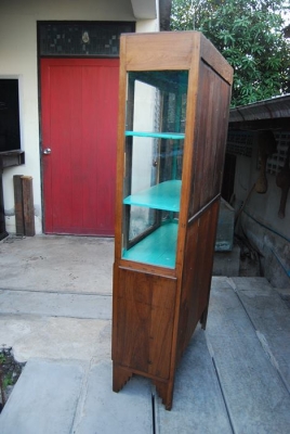 ตู้ห้าเหลี่ยมไม้สัก