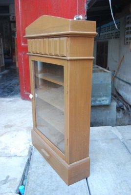 ตู้โชว์แขวนผนังไม้สัก ตู้โชว์แขวนผนังไม้สัก