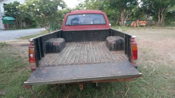 ขาย กระบะนิสสัน 720