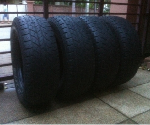 ยาง Yokohama 265 70 16 ปี10 ดอกดี ยังใช้ได้อีกนาน