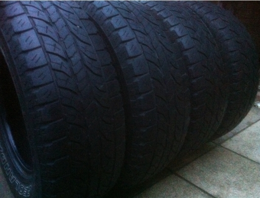 ยาง Yokohama 265 70 16 ปี10 ดอกดี ยังใช้ได้อีกนาน