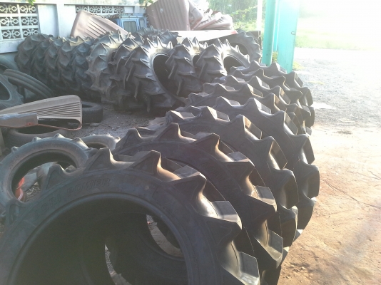 ขายครับยางเปอเซ็นสำหรับรถ34และ36ขอบ24