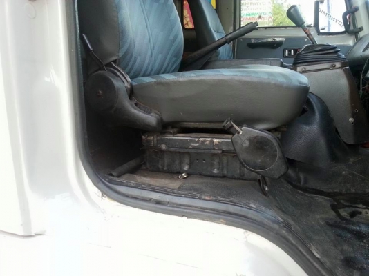 ขายหกล้อ ร็อกกี้ เครื่อง 210 TURBOยาง900 เพลาใหญ่ แอร์เย็น ยางหน้าใหม่