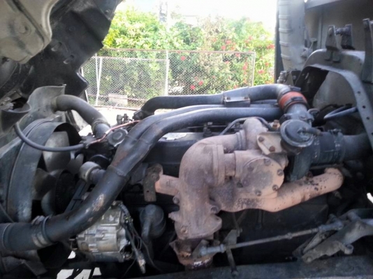 ขายหกล้อ ร็อกกี้ เครื่อง 210 TURBOยาง900 เพลาใหญ่ แอร์เย็น ยางหน้าใหม่