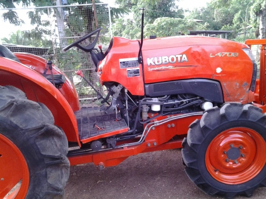 ขายรถไถคูโบต้า L4708 สภาพสวยพร้อมใช้งานทันที อุปกรณ์มีดันหน้า โรตารี่ เอกสารพร้อมโอน ต่อรองราคาได้นิดหน่อย ขายรถไถคูโบต้า L4708 สภาพสวยพร้อมใช้งานทันที อุปกรณ์มีดันหน้า โรตารี่ เอกสารพร้อมโอน ต่อรองราคาได้นิดหน่อย