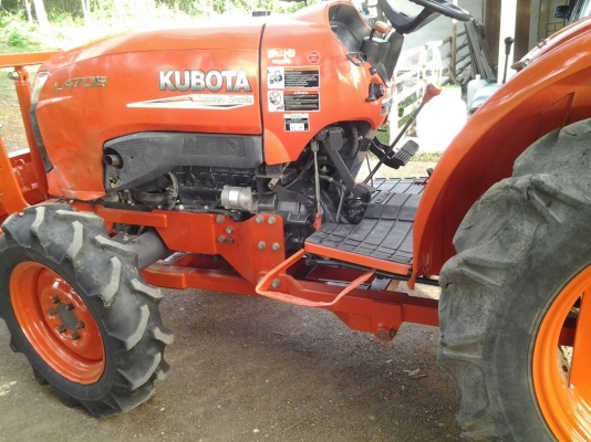 ขายรถไถคูโบต้า L4708 สภาพสวยพร้อมใช้งานทันที อุปกรณ์มีดันหน้า โรตารี่ เอกสารพร้อมโอน ต่อรองราคาได้นิดหน่อย ขายรถไถคูโบต้า L4708 สภาพสวยพร้อมใช้งานทันที อุปกรณ์มีดันหน้า โรตารี่ เอกสารพร้อมโอน ต่อรองราคาได้นิดหน่อย