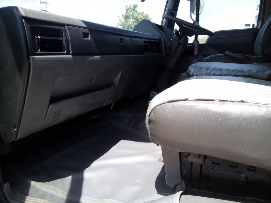 10 ล้อ 1 เพลา  HINO  *สิงห์ไฮเทค*  FL3H  195 แรงม้า * ยาว 7.50 ม.*  รถสวยเดิม+สวยจริง * รถห้างแท้ * มีเล่มพร้อมโอน *