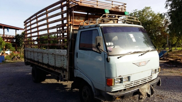 ขายรถ HINO KM779 เครื่องWO4D 117 แรงม้า เครื่องดี เฟืองท้ายFBR เอกสารพร้อมโอน