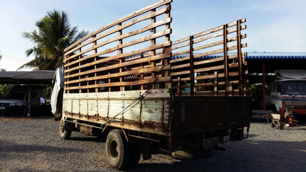 ขายรถ HINO KM779 เครื่องWO4D 117 แรงม้า เครื่องดี เฟืองท้ายFBR เอกสารพร้อมโอน